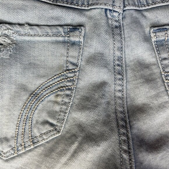 Hollister Denim Shorts Womens Size 5 High Rise Blue Light Wash Distressed Fray - Picture 7 of 12